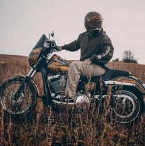 Meet your Posher, Adam